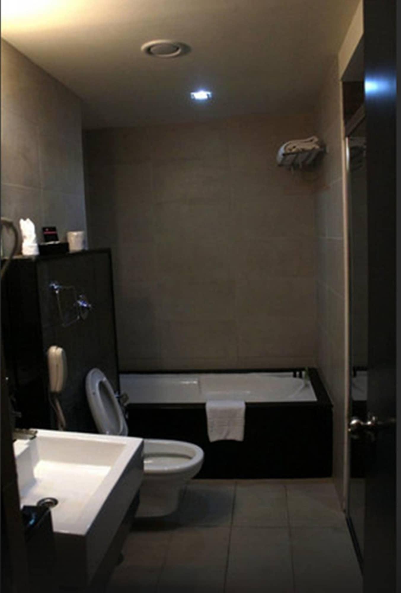 Royal Orchid Central, Shimoga Exterior photo