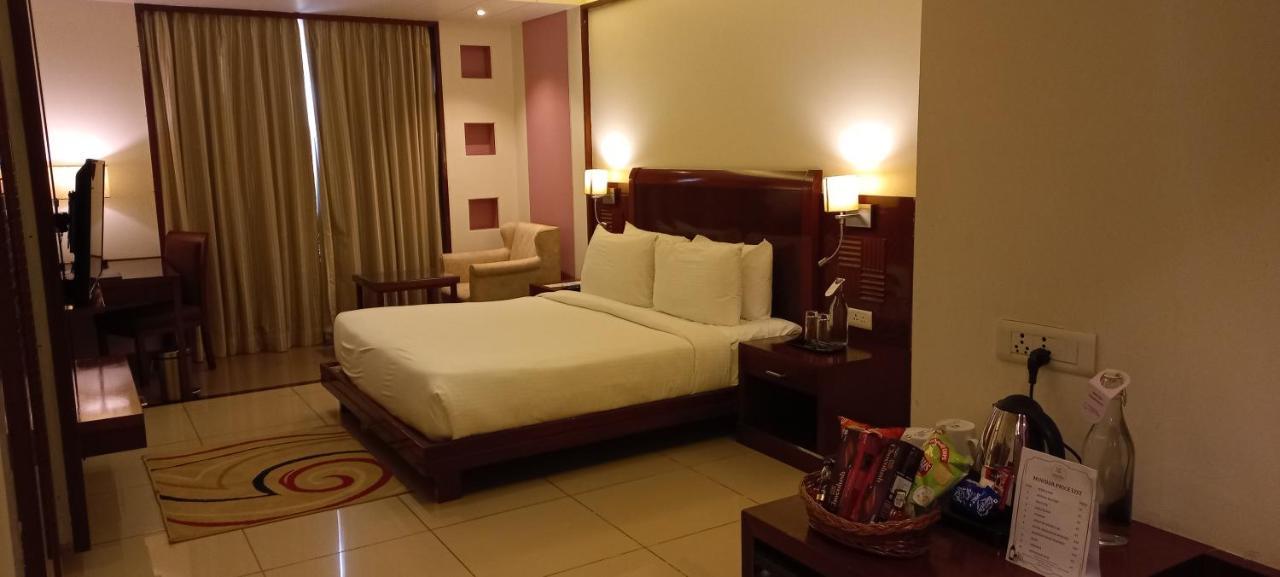 Royal Orchid Central, Shimoga Exterior photo